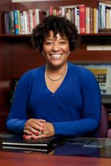HBCU Library Alliance Founding Board Chair, Loretta Parham, receives the Distinguished Alumni Award from the University of Michigan School of Information (UMSI)